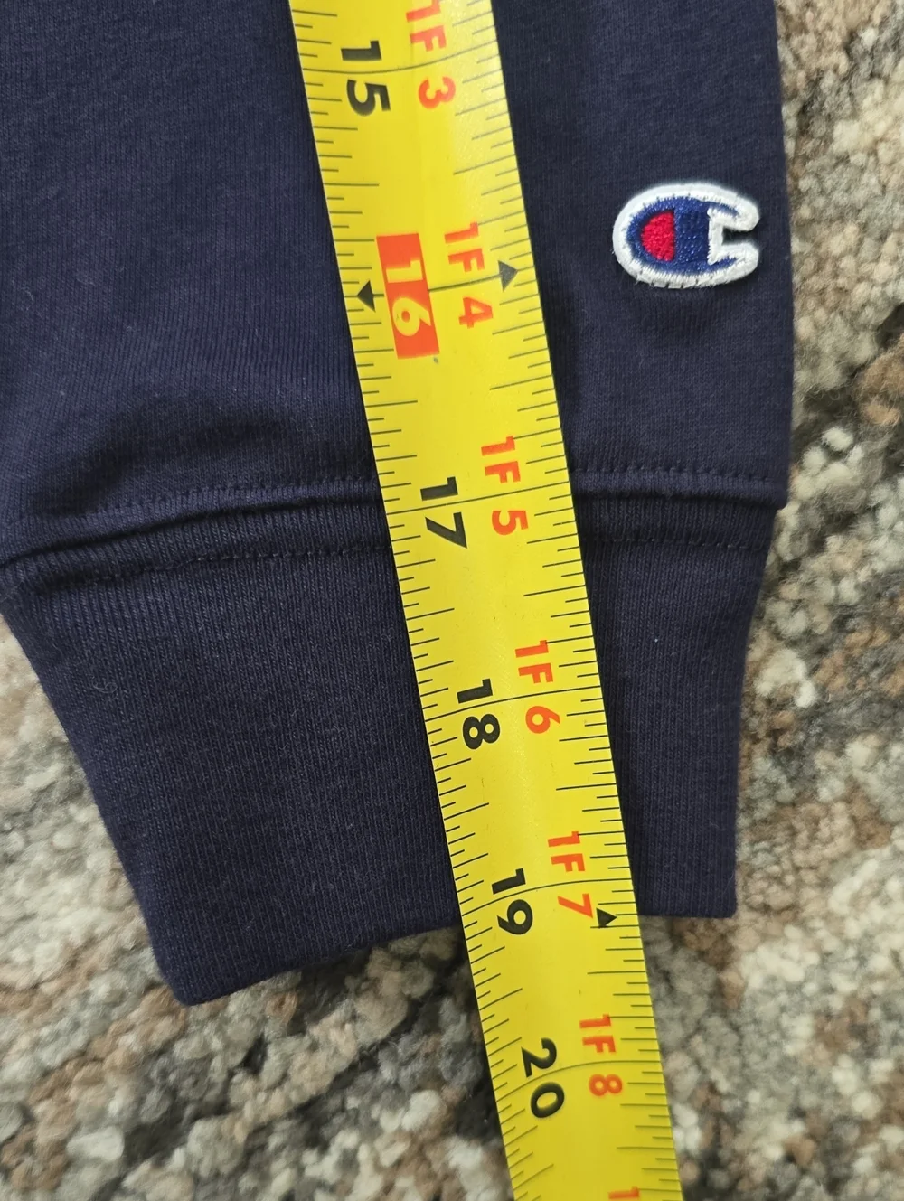 CHAMPION SIGNATURE BOYS BLUE LONG SLEEVES HOODED TEE-SHIRT & JOGGERS SIZE MEDIUM